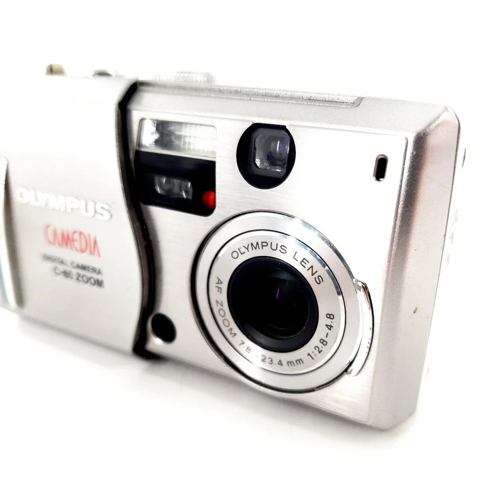 Olympus CAMEDIA C-60 Zoom 6.1MP Digital Camera Silver No Card Tested & Works